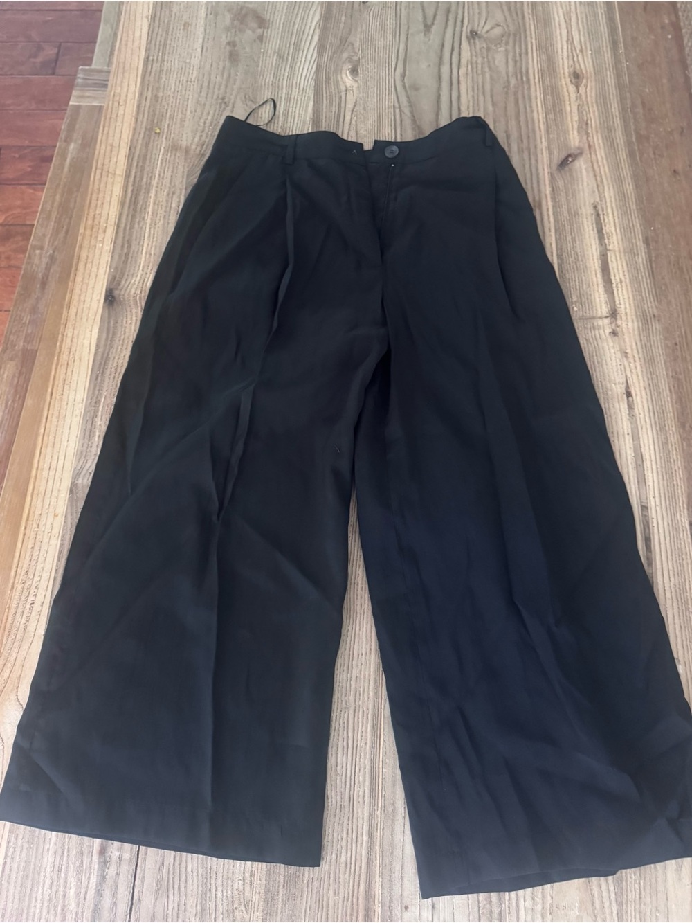 Zara Black Wide-Leg Cropped Trousers
